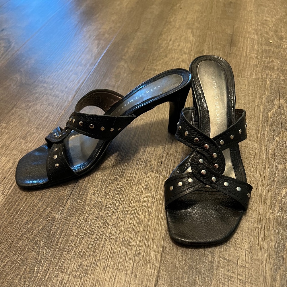 Antonio Melani Leather Karsen Slip-On Sandals in Black